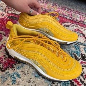 yellow nike air max 97's  barely worn  size 6.5 womens  reflective  originally $175